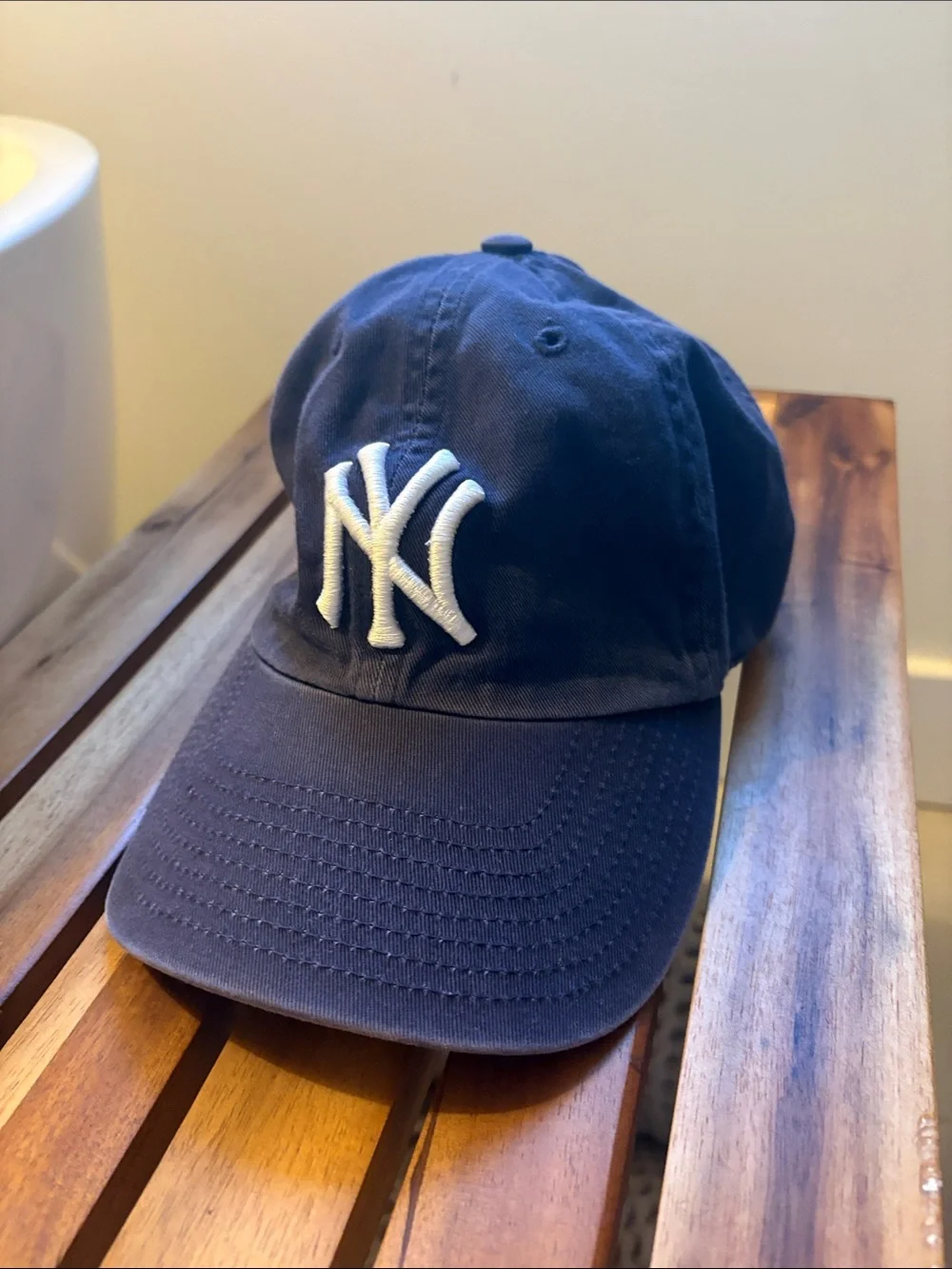 Vintage Yankees Navy Baseball Cap with White NY Logo